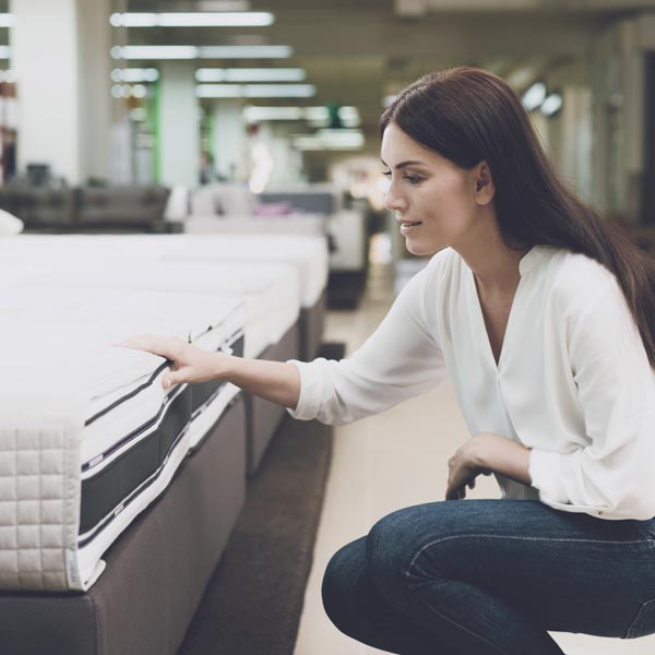 Discount beds deals with mattress